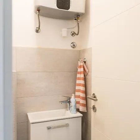 - Luxury With Private Pool Apartment